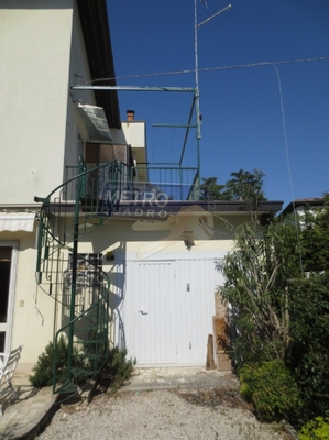 scala terrazzo - UNIFAM. AUTONOMA THIENE (VI) NORD 